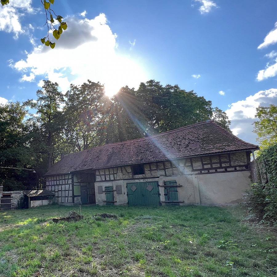 Ansicht von Torhaus und Scheunenhaus