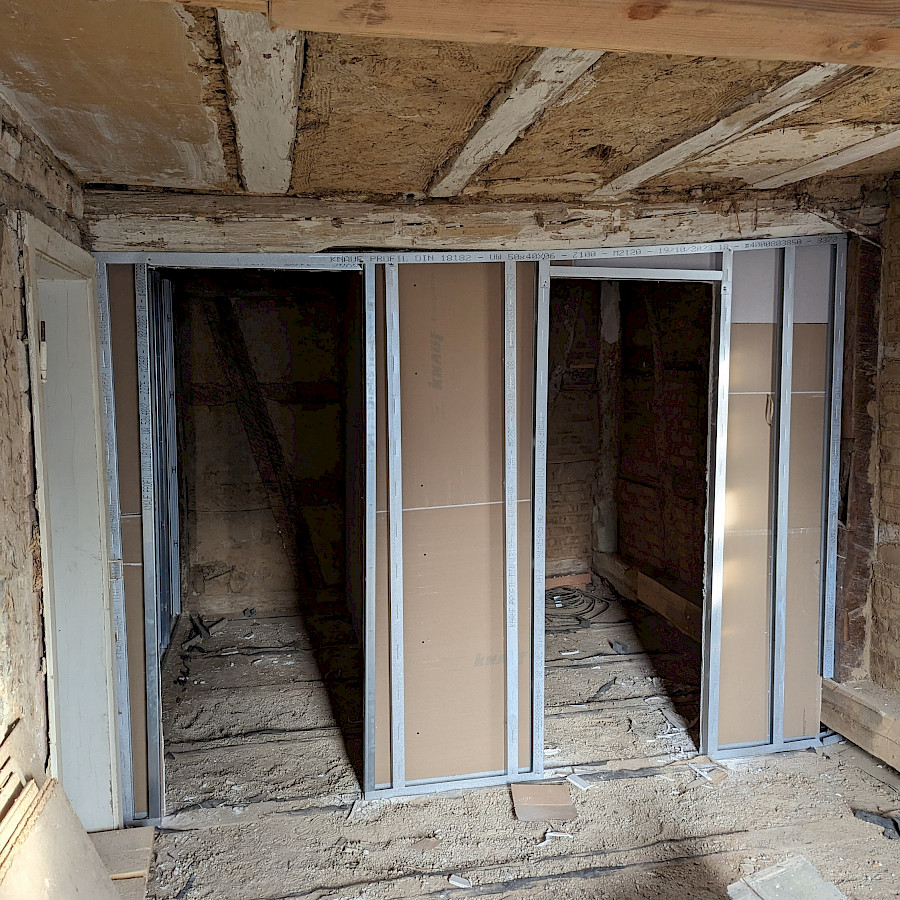 Blick ins Scheunenhaus mit neuer Raumeinteilung